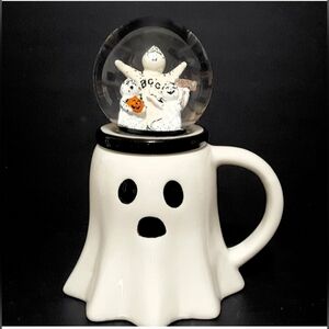 Halloween Ghost Mug with Snowglobe Topper !!